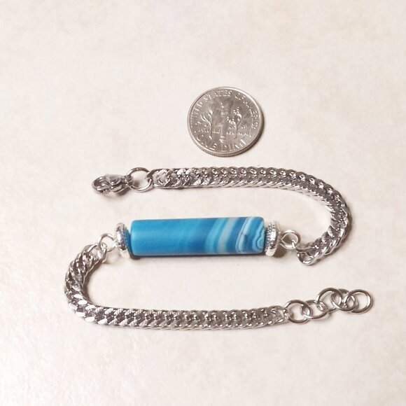 Surf & Ocean Blues: Minimalist Agate Chain Bracelet - Adjustable for 7-8" Wrists - Picture 1 of 9